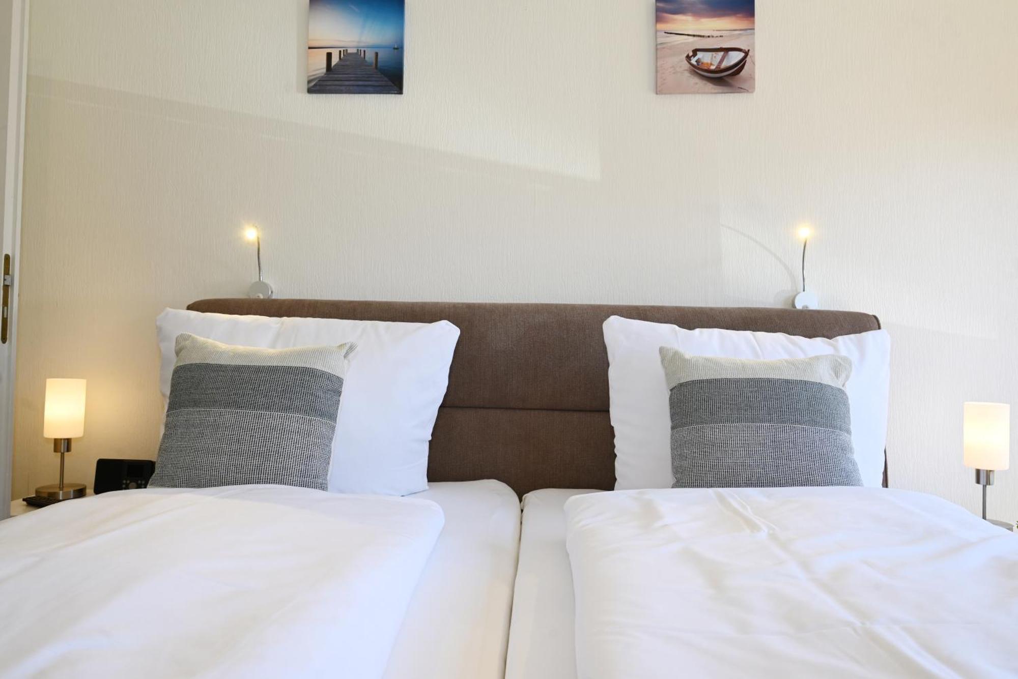 Strandhotel Salty Büsum Buitenkant foto